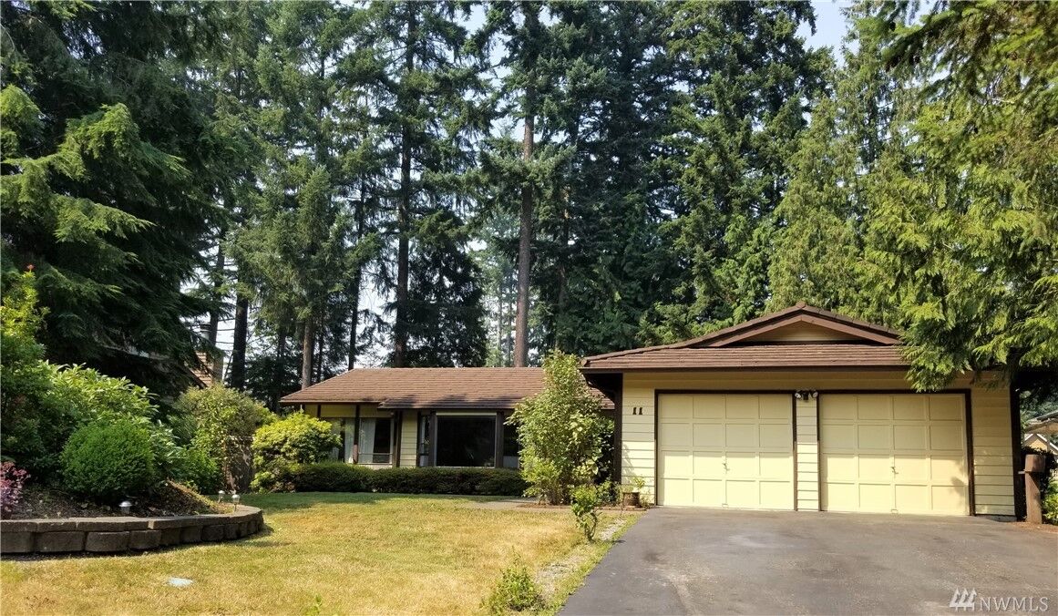 Property Photo: 11 170th Place SE WA 98012