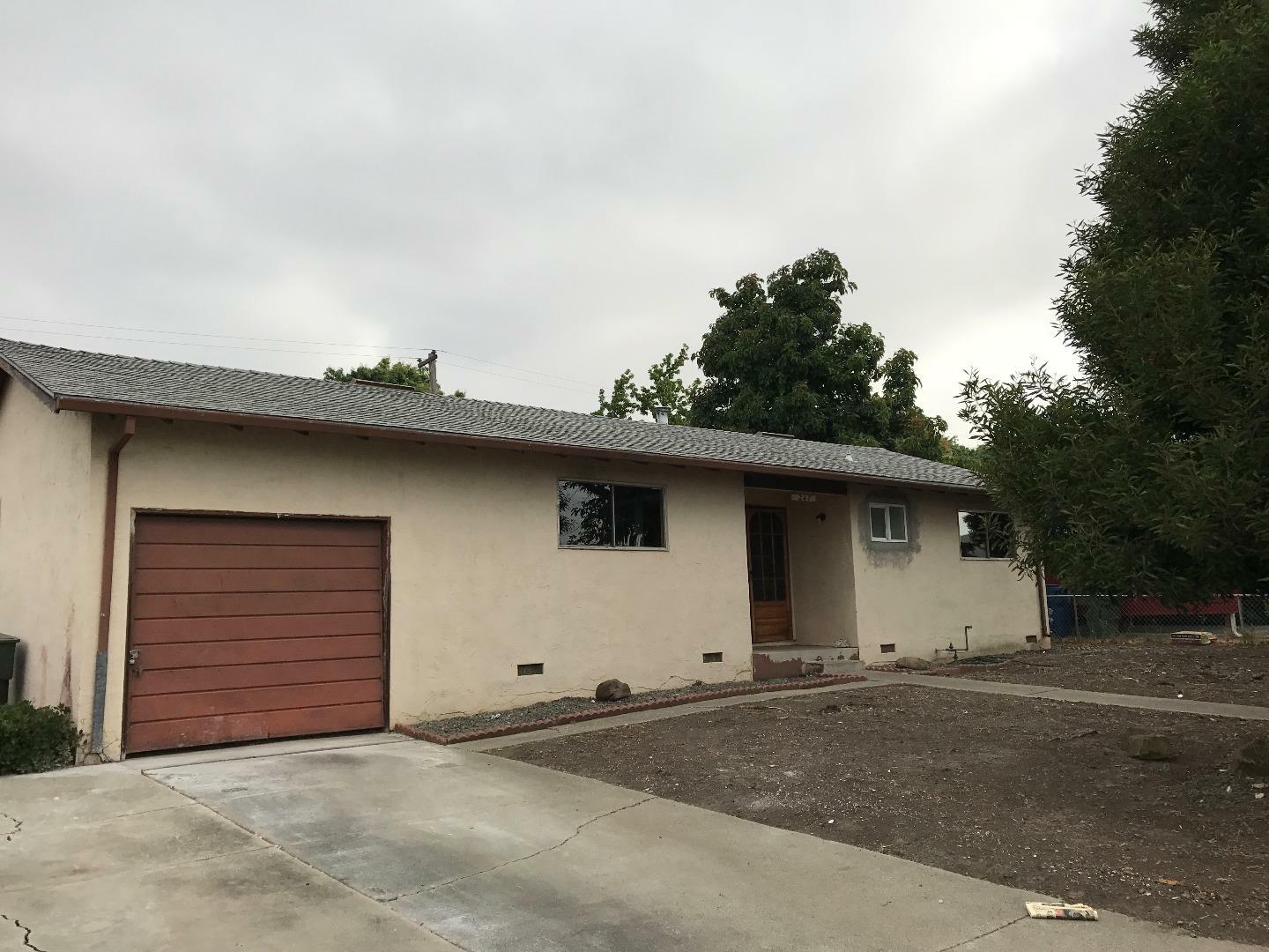 Property Photo:  247 Dixon Road  CA 95035 