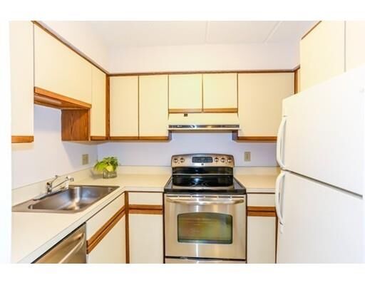 Property Photo:  60 Rantoul 209N  MA 01915 