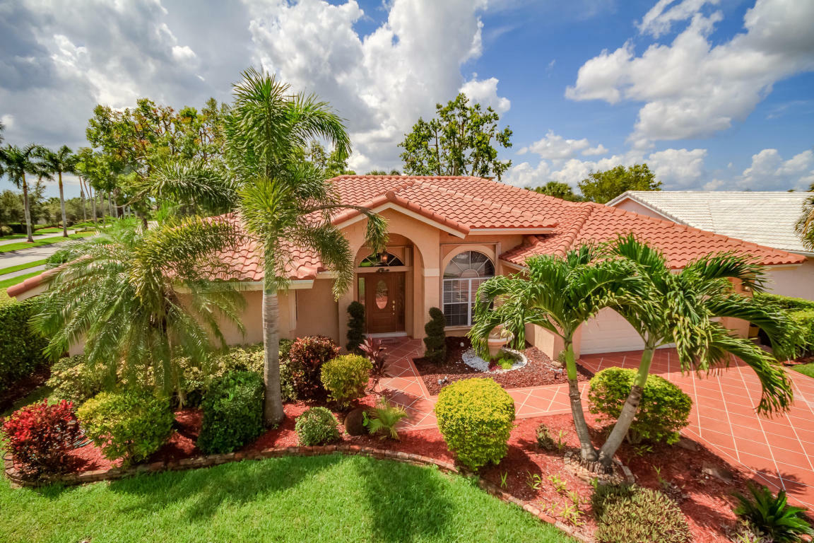 Property Photo:  12346 Baywind Court  FL 33428 