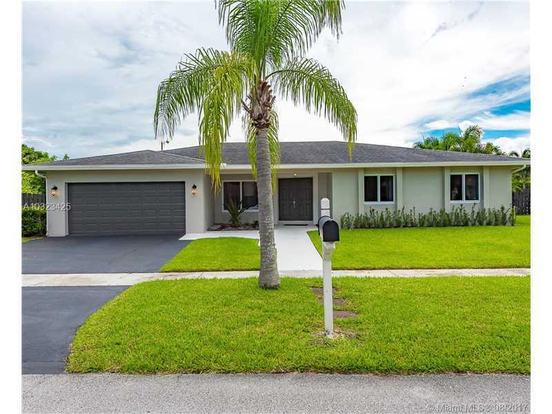 Property Photo:  16631 Waters Edge Dr  FL 33326 