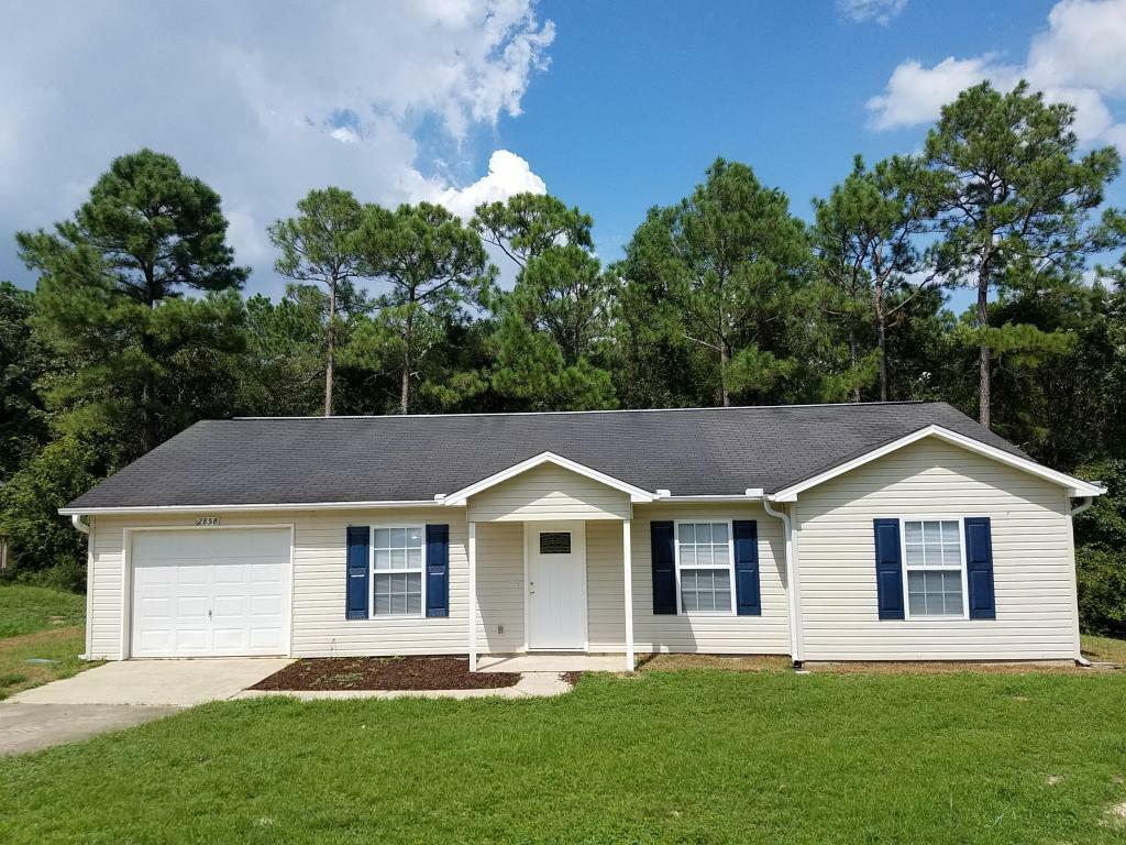 Property Photo:  2858 Penney Ln  FL 32539 