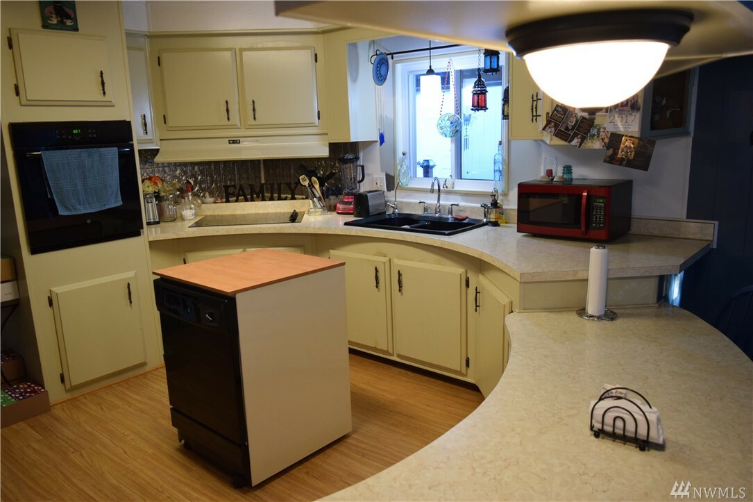 Property Photo: 166 E Satsop Rd WA 98541