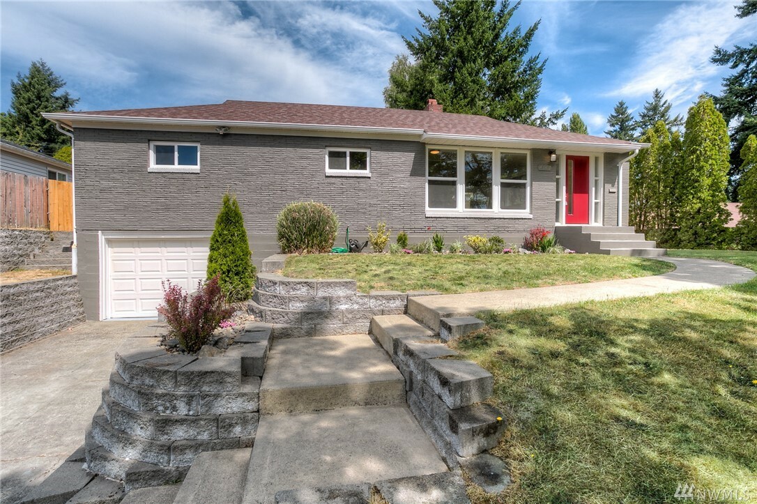 Property Photo:  4107 N 31st St  WA 98407 