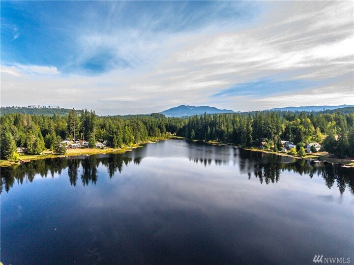 8899 W Lake Cochran Rd  Monroe WA 98272 photo