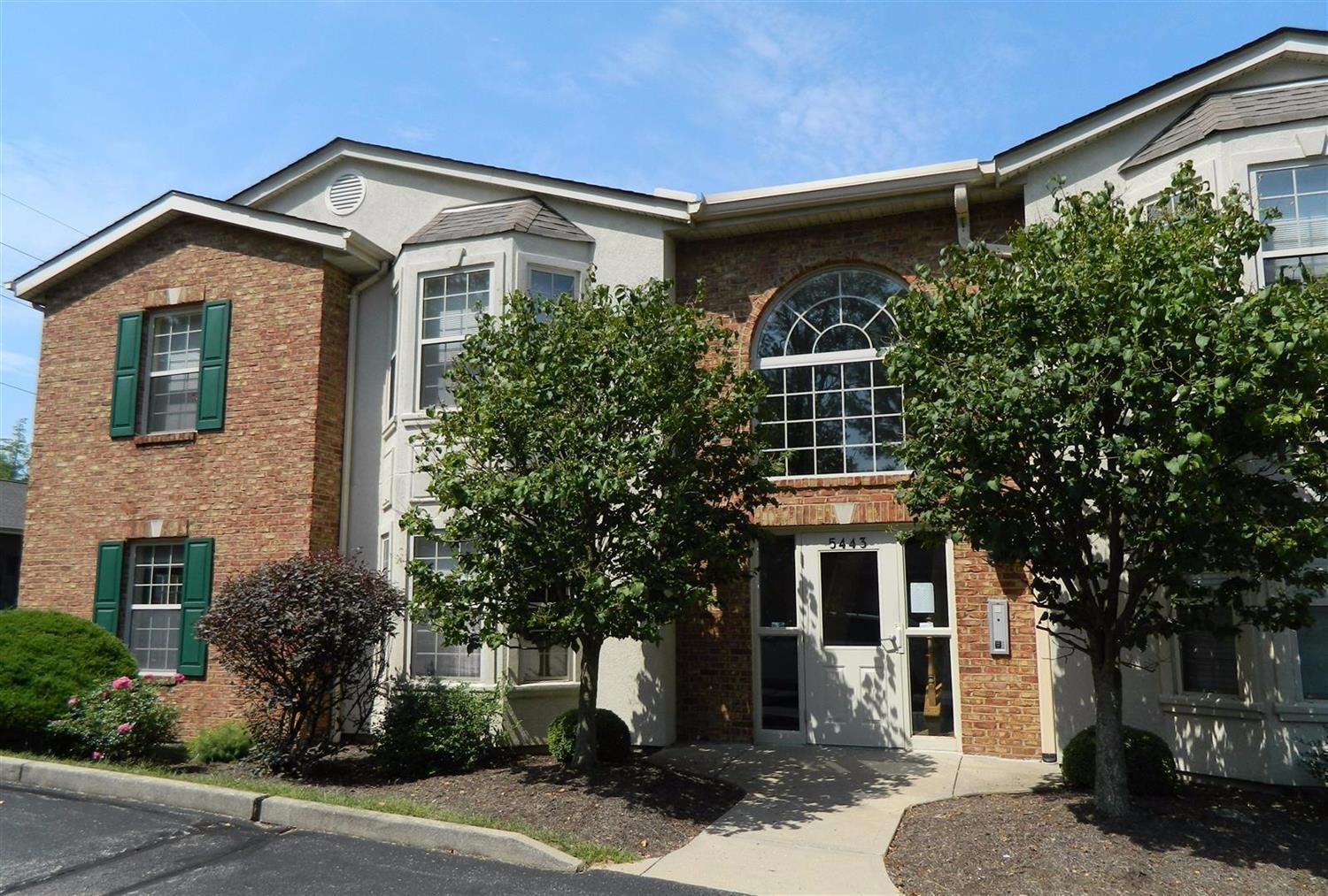 Property Photo: 5443 Asbury Lake Drive 6 OH 45247