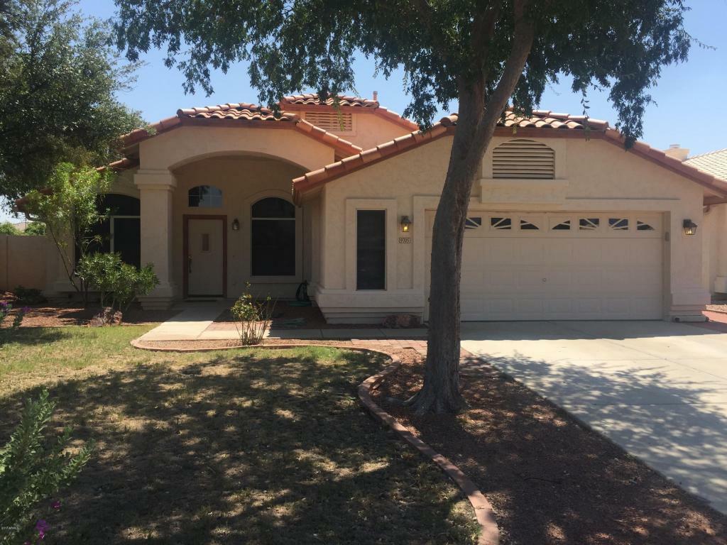 Property Photo: 9705 W Mohawk Lane AZ 85382