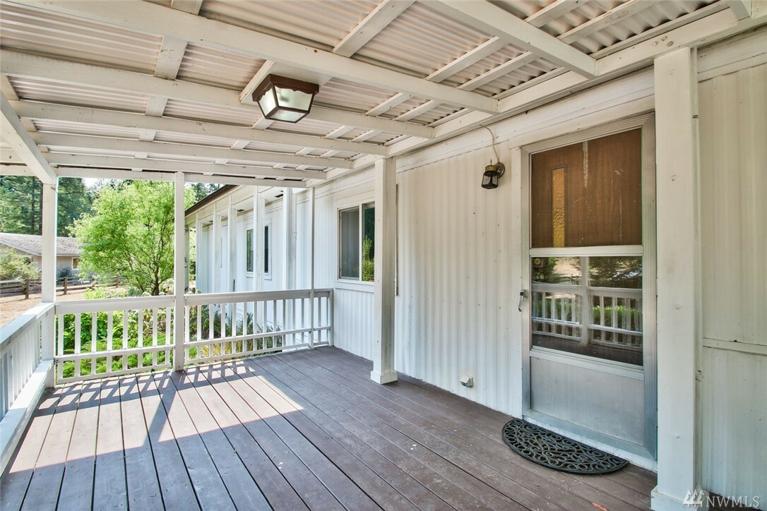 Property Photo:  46399 Baker Loop Rd  WA 98237 