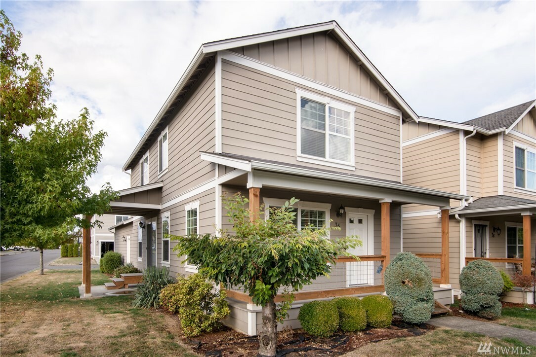 Property Photo:  2200 Greenview Cir 35  WA 98264 