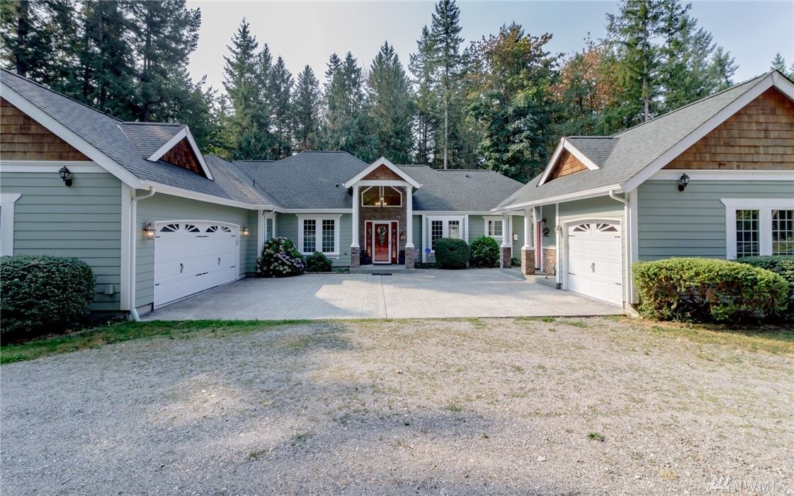 Property Photo:  17047 153rd Ave SE  WA 98597 