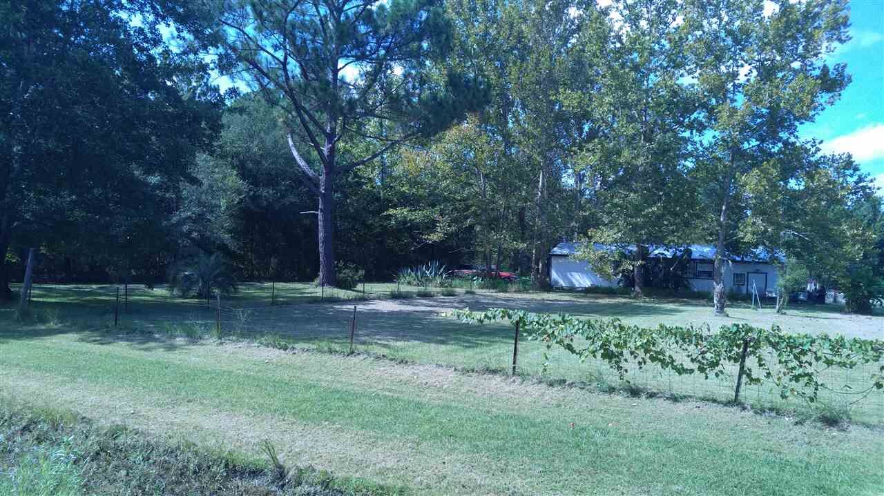 Property Photo:  5400 Muskogean St  FL 32092 