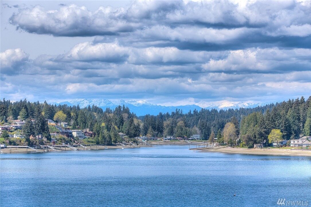 Property Photo: 1928 Sullivan Dr NW WA 98335