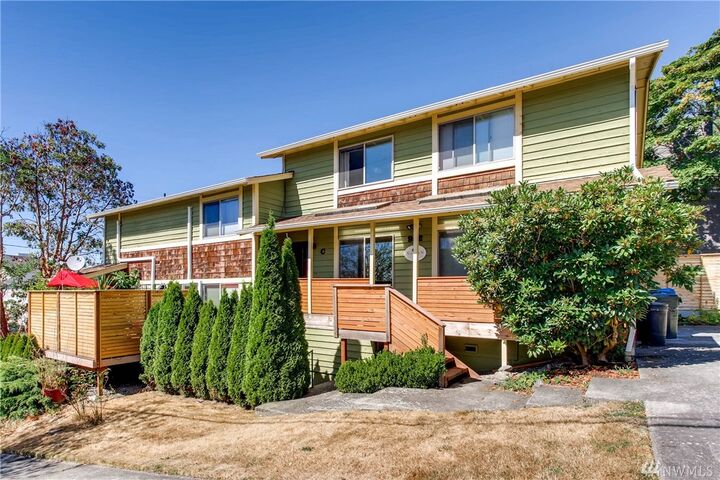 932 29th Ave S C  Seattle WA 98144 photo