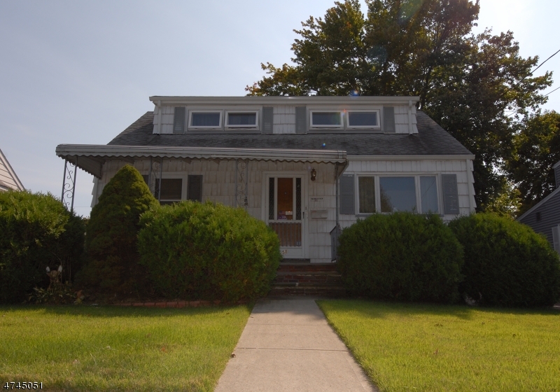 Property Photo:  51 Stanley St  NJ 07013 