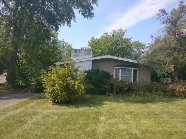 Property Photo:  5626 Childs Avenue  IL 60521 
