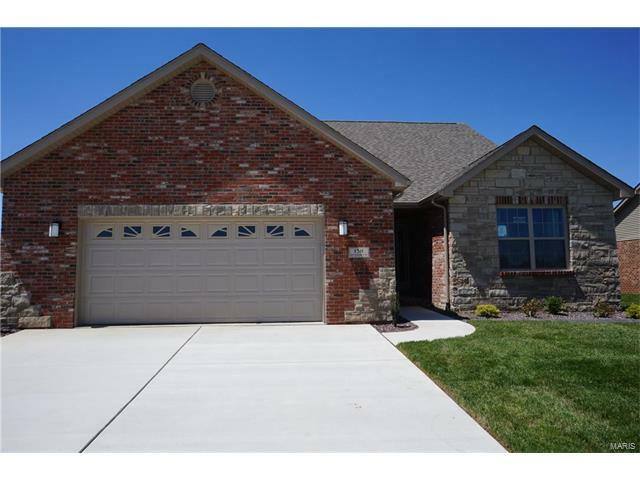 Property Photo: 1511 New Brunswick Drive IL 62298