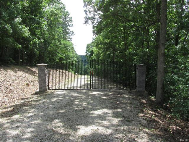 Property Photo: 4619 W Four Ridge Road MO 63051