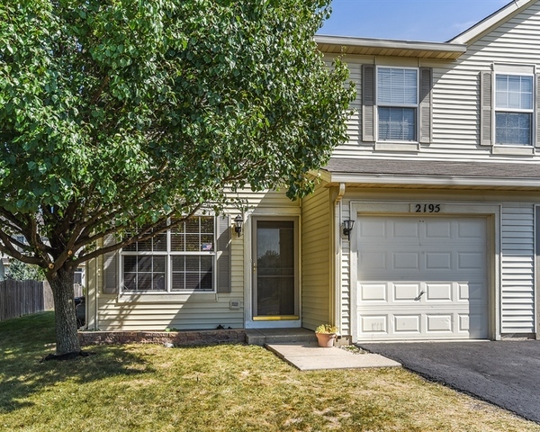 Property Photo:  2195 Rebecca Circle  IL 60538 