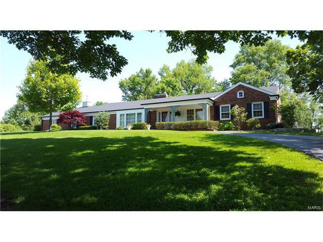 Property Photo: 12912 Topping Estates Drive MO 63131
