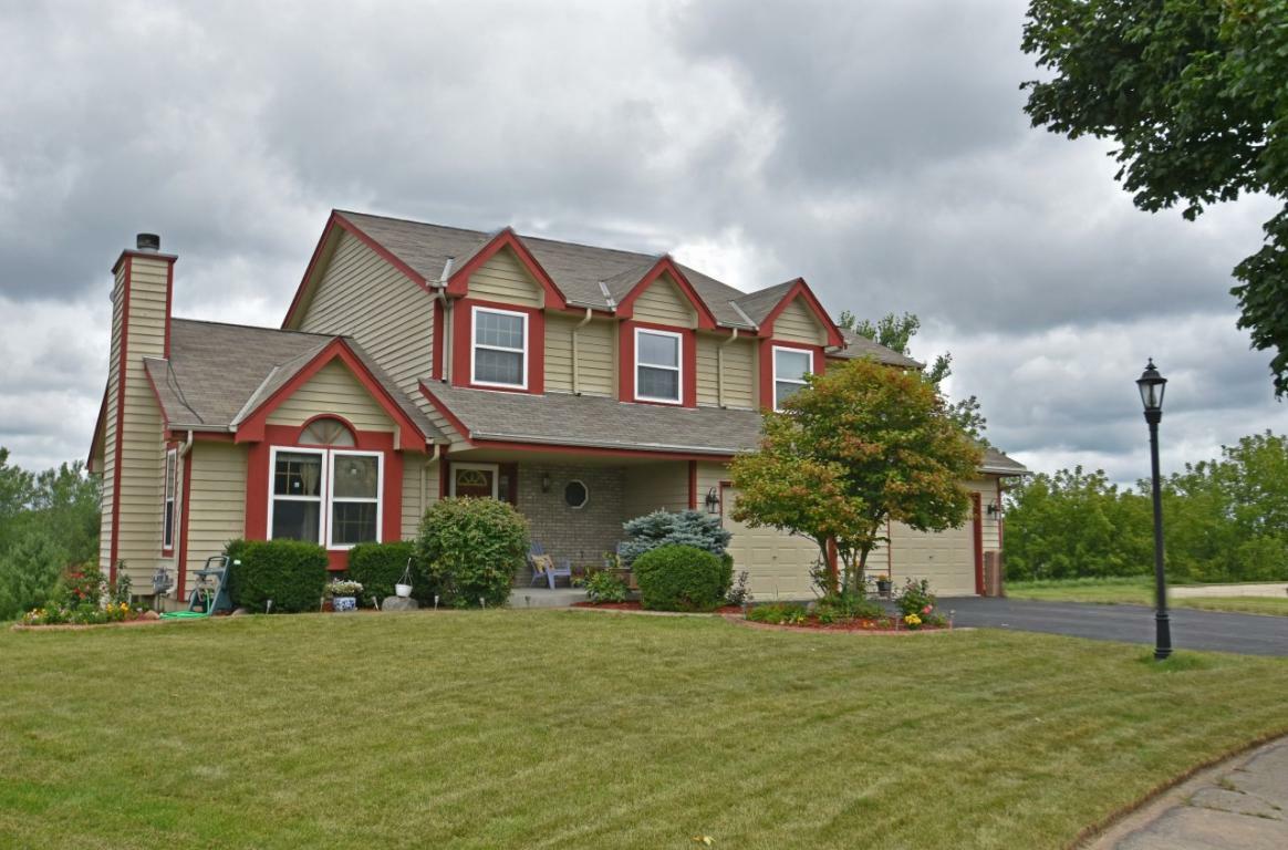 Property Photo:  1183 Riverwalk Ct  WI 53072 