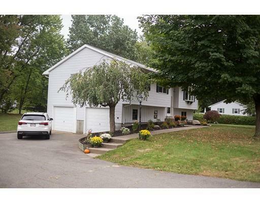 Property Photo: 20 Meadowood Dr MA 01075