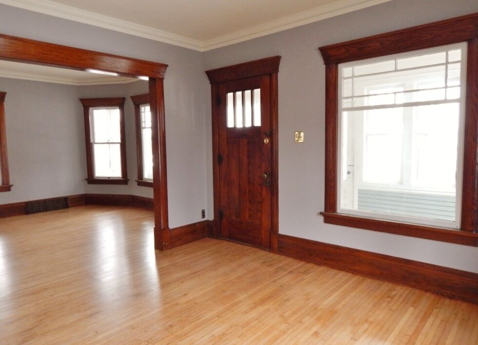 Property Photo: 442 Forest St WI 53027