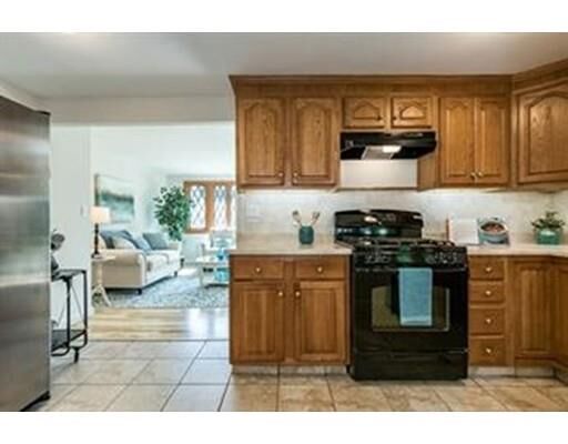 Property Photo:  264 South Road 264  MA 01730 