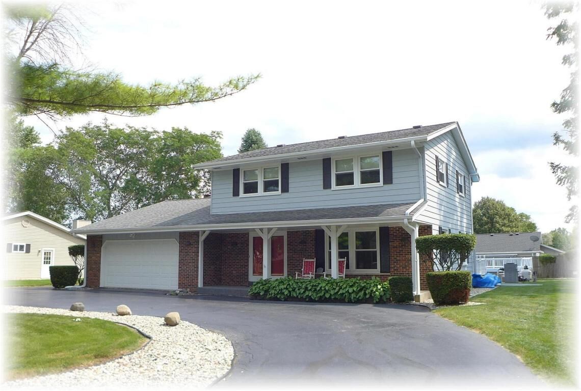 Property Photo: 5725 Sandy Ln WI 53406-2226