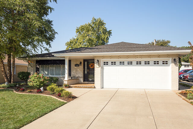 Property Photo:  10320 Kostner Avenue  IL 60453 