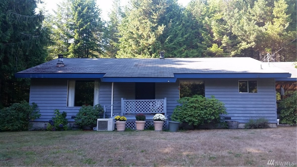 Property Photo:  26409 Port Gamble Rd NE  WA 98346 