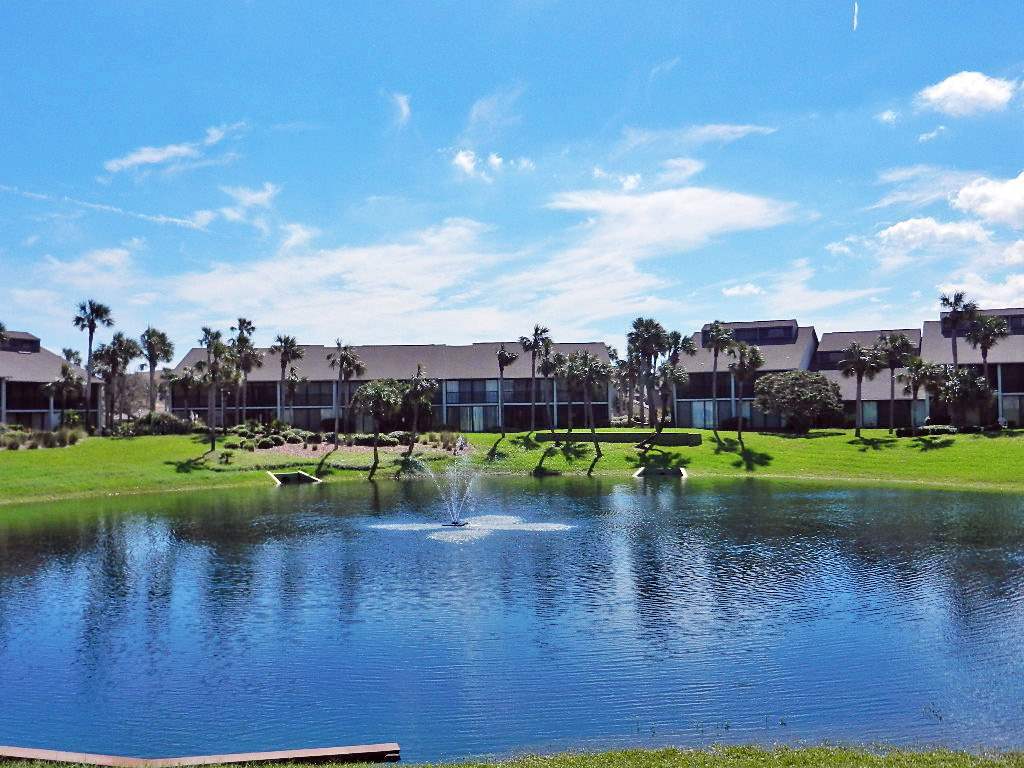 Property Photo:  73 Village Del Lago  FL 32080-0000 