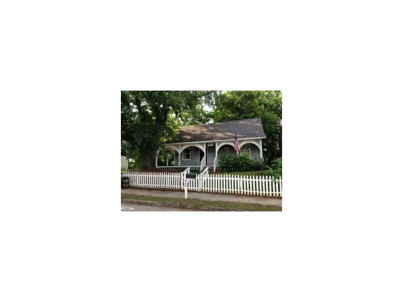 Property Photo: 960 Wylie Street SE 30316