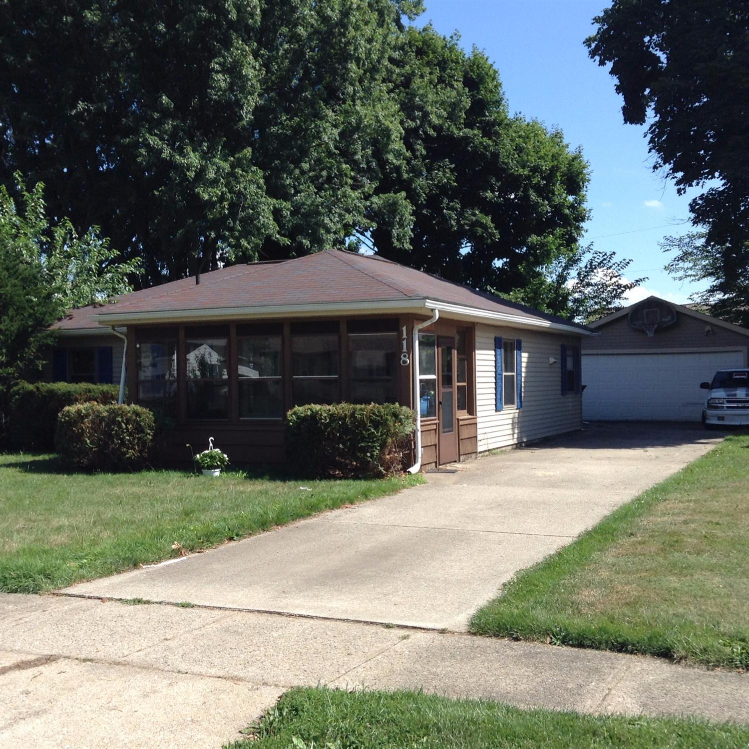 Property Photo: 118 E Ben Street IN 46552