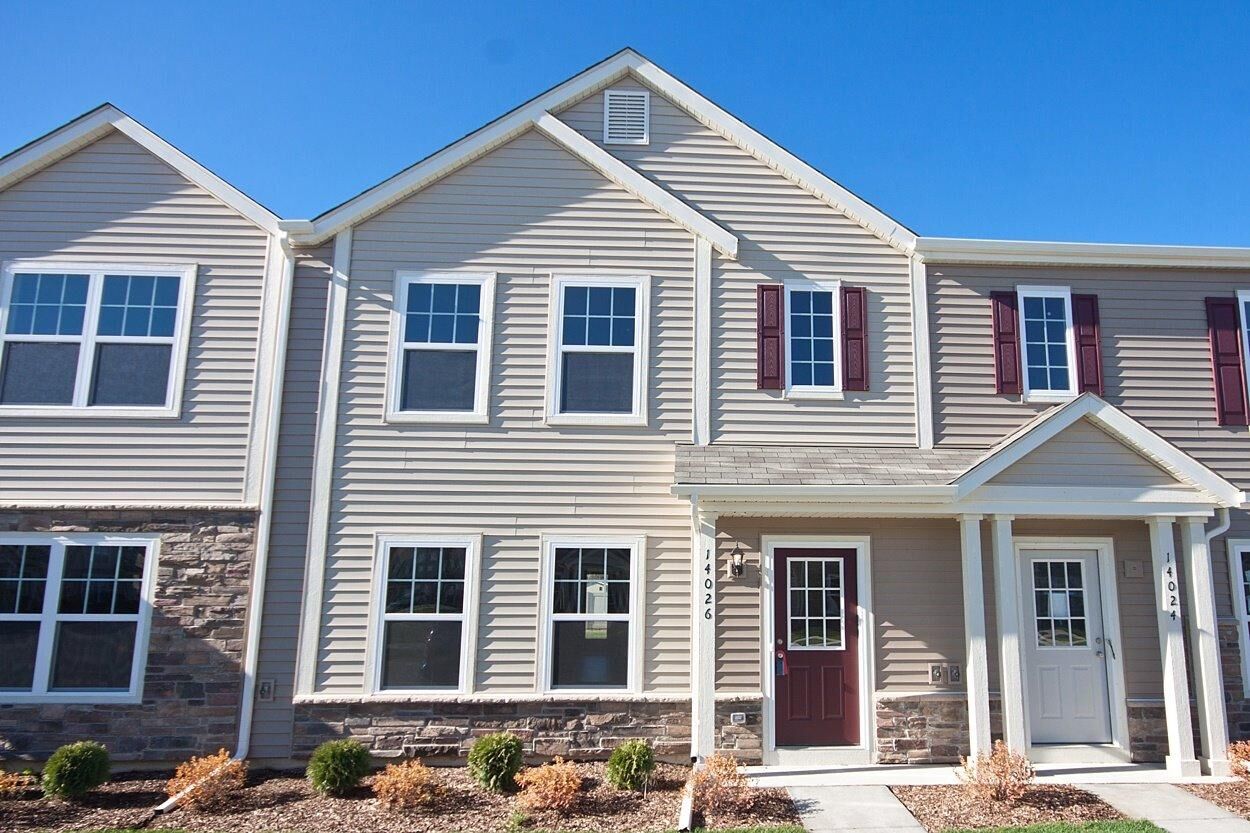 Property Photo: 14026 Paramount IN 46303