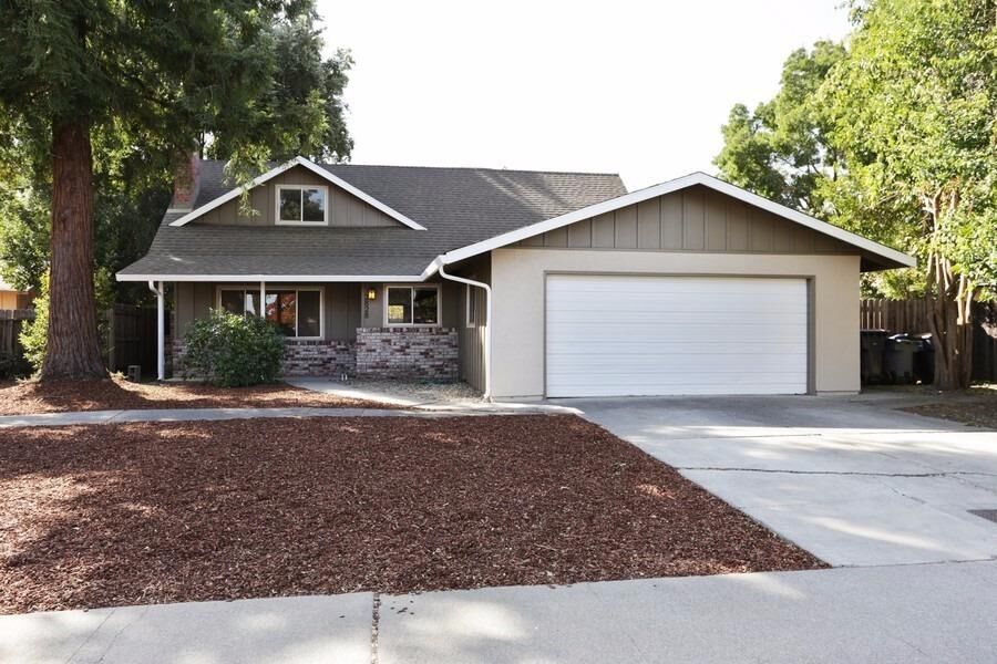 Property Photo:  2828 Danube Avenue  CA 95616 