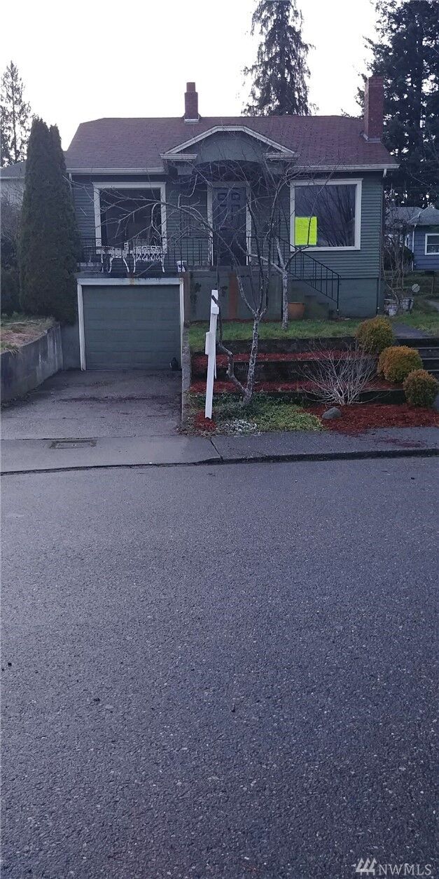 Property Photo: 4012 High St WA 98201