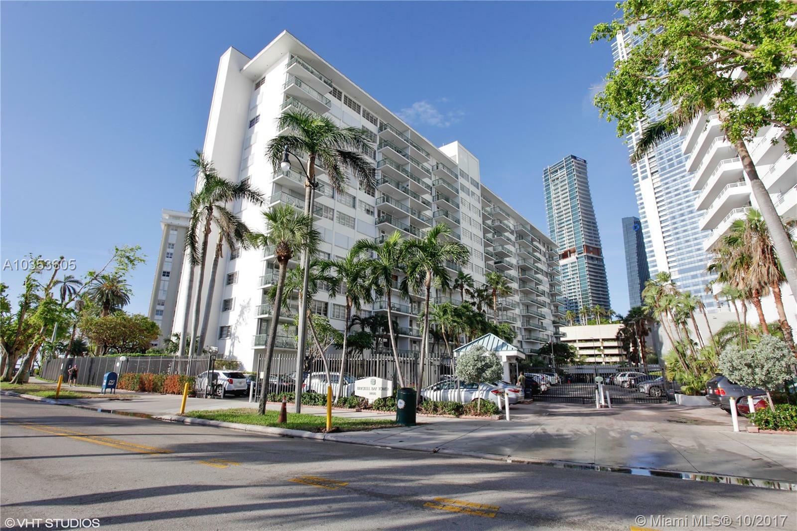 Property Photo:  1408 Brickell Bay Dr 806  FL 33131 