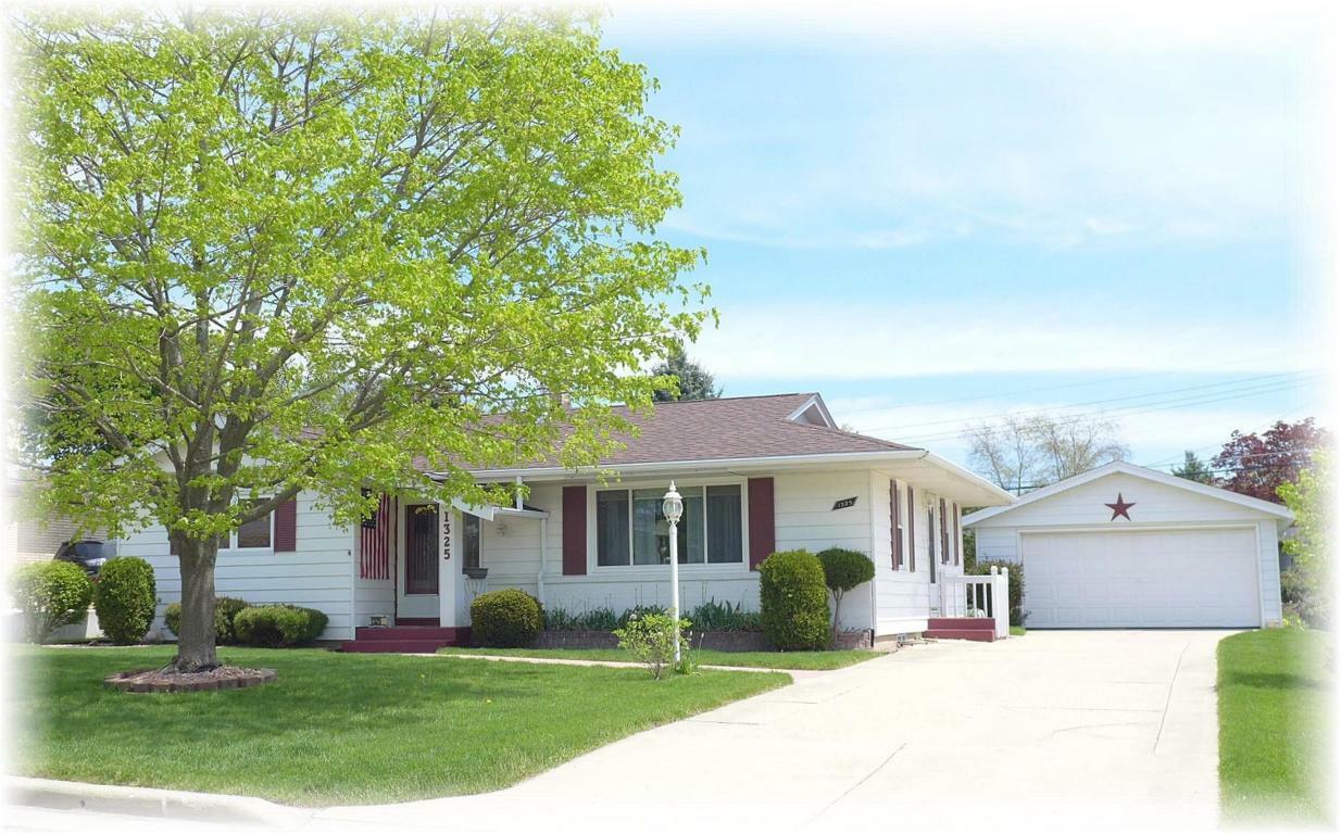 Property Photo: 1325 Harrington Dr WI 53405