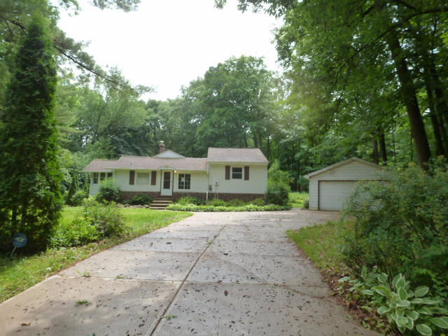 Property Photo:  12907 W Prospect Dr  WI 53151 