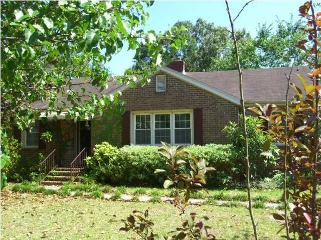 Property Photo: 15 Ashdale Drive SC 29407