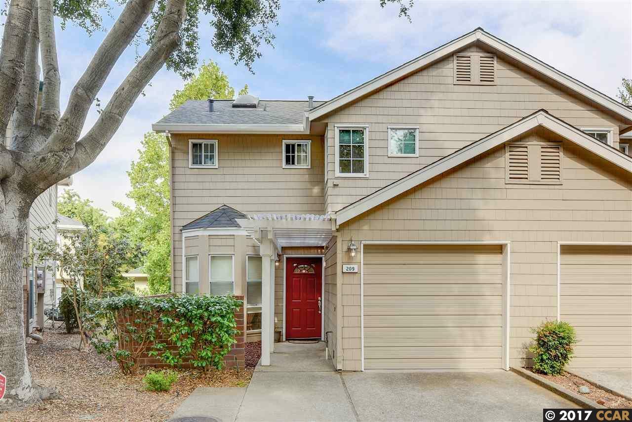 Property Photo:  209 Hidden Creek Ct  CA 94553 