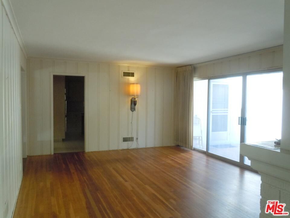 Property Photo:  3850 Goodland Ave  CA 91604 