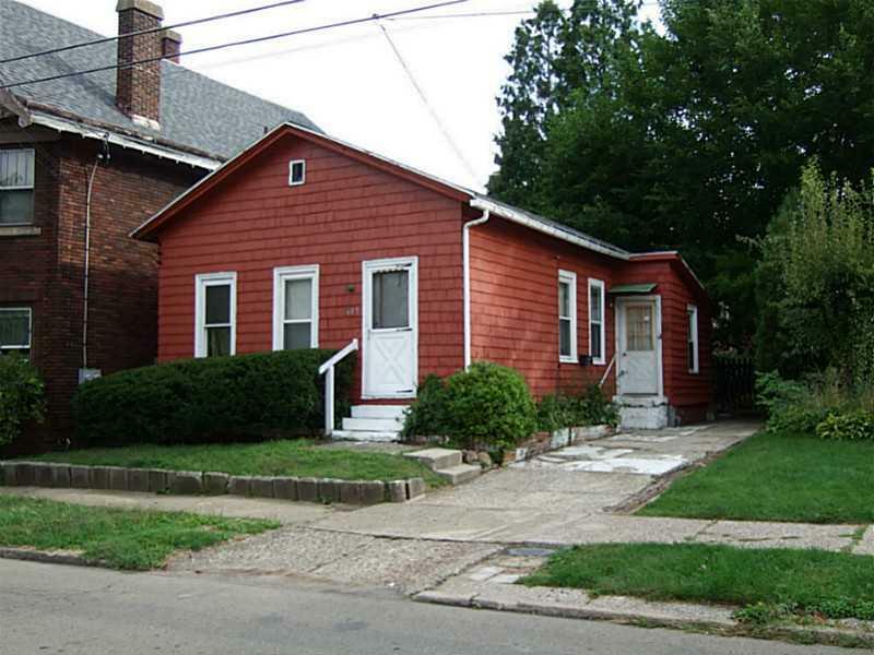 Property Photo:  605 Raspberry Street  PA 16502 