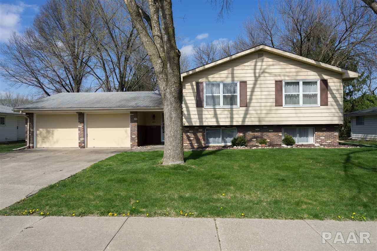 Property Photo:  2931 W Gilbert  IL 61604 