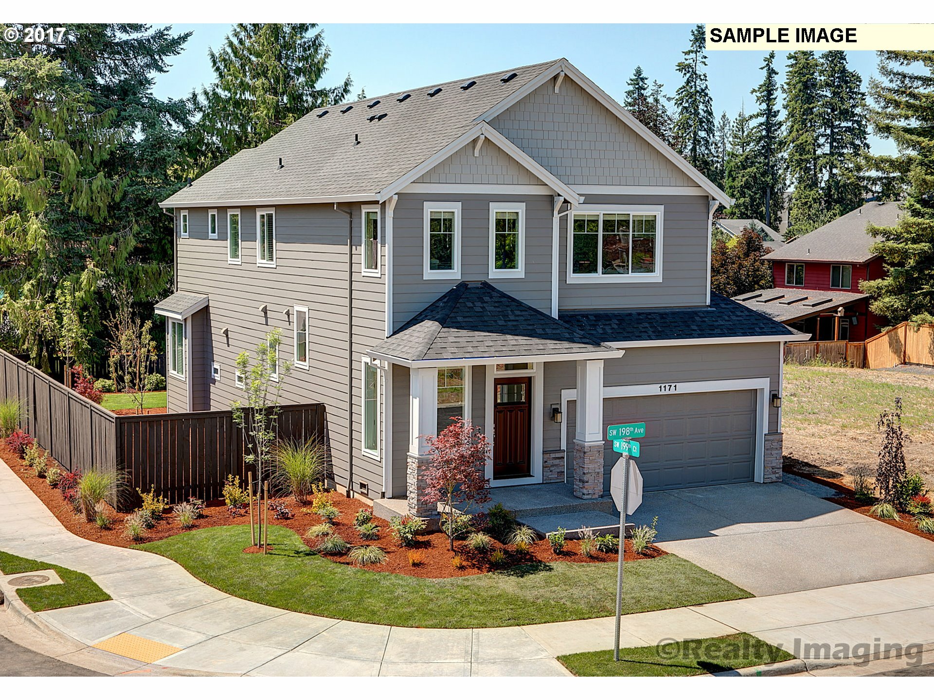 Property Photo: 1270 SW 198th Ave OR 97003