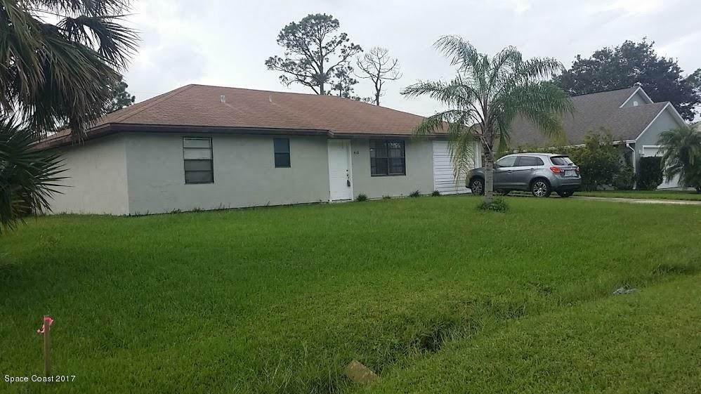 Property Photo:  418 NW Newgate Street NW  FL 32907 