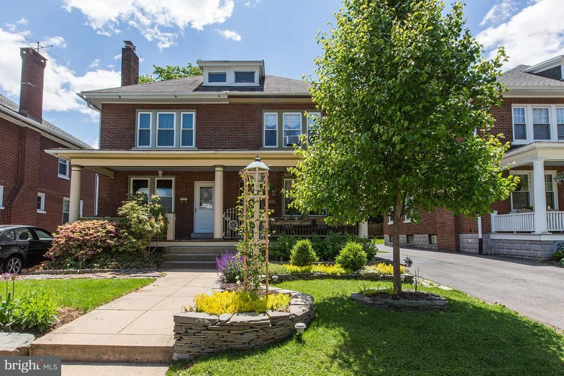 Property Photo: 870 Pleasure Road PA 17601