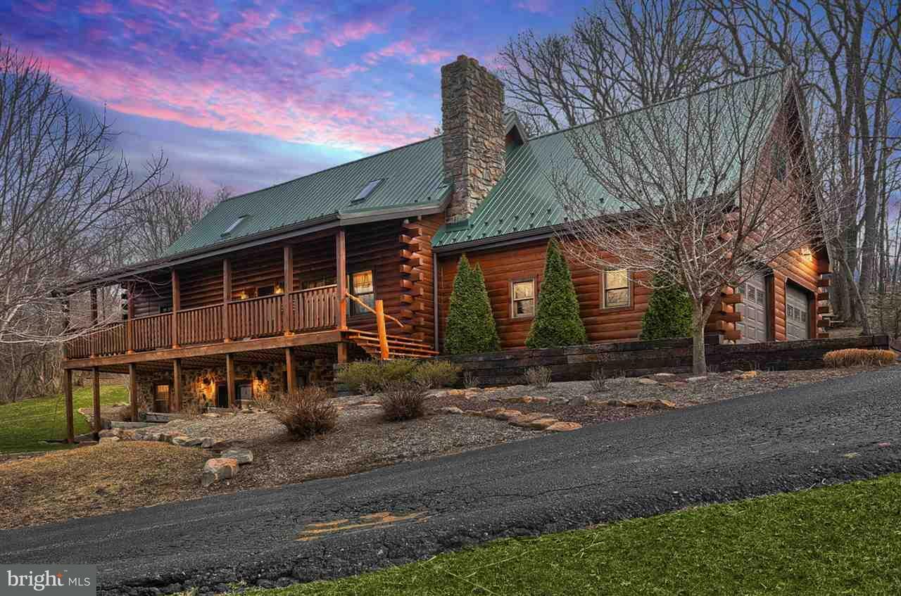 Property Photo: 1851 Parkway W PA 17112