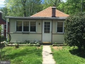 Property Photo:  111 Hemlock Drive  PA 17026 