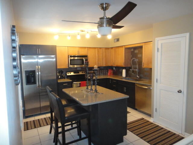 Property Photo: 908 Beresford Court SC 29464